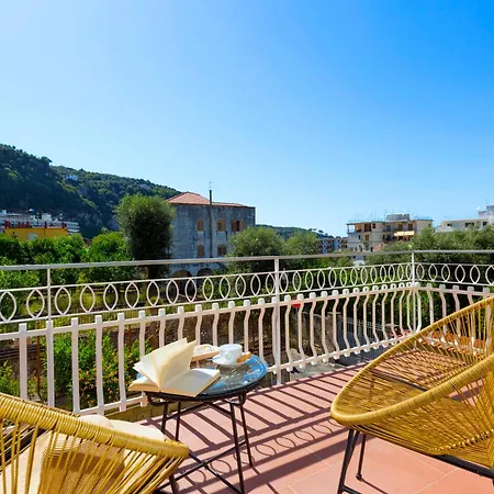 Estate4home - 21 Sorrento